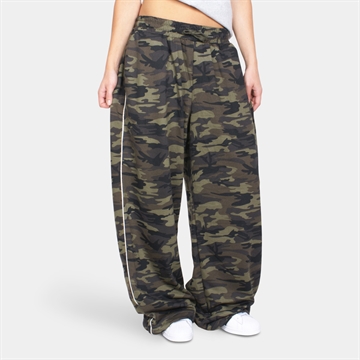 Grunt Liv Camo Baggy Jogger Pants Army Green